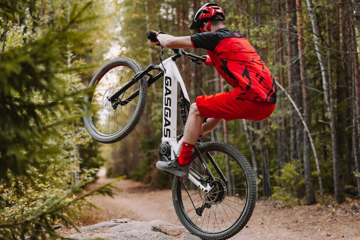 GasGas G Trail 2.0 - eMTB with Yamaha Motor, RockShox Suspension, SRAM Components