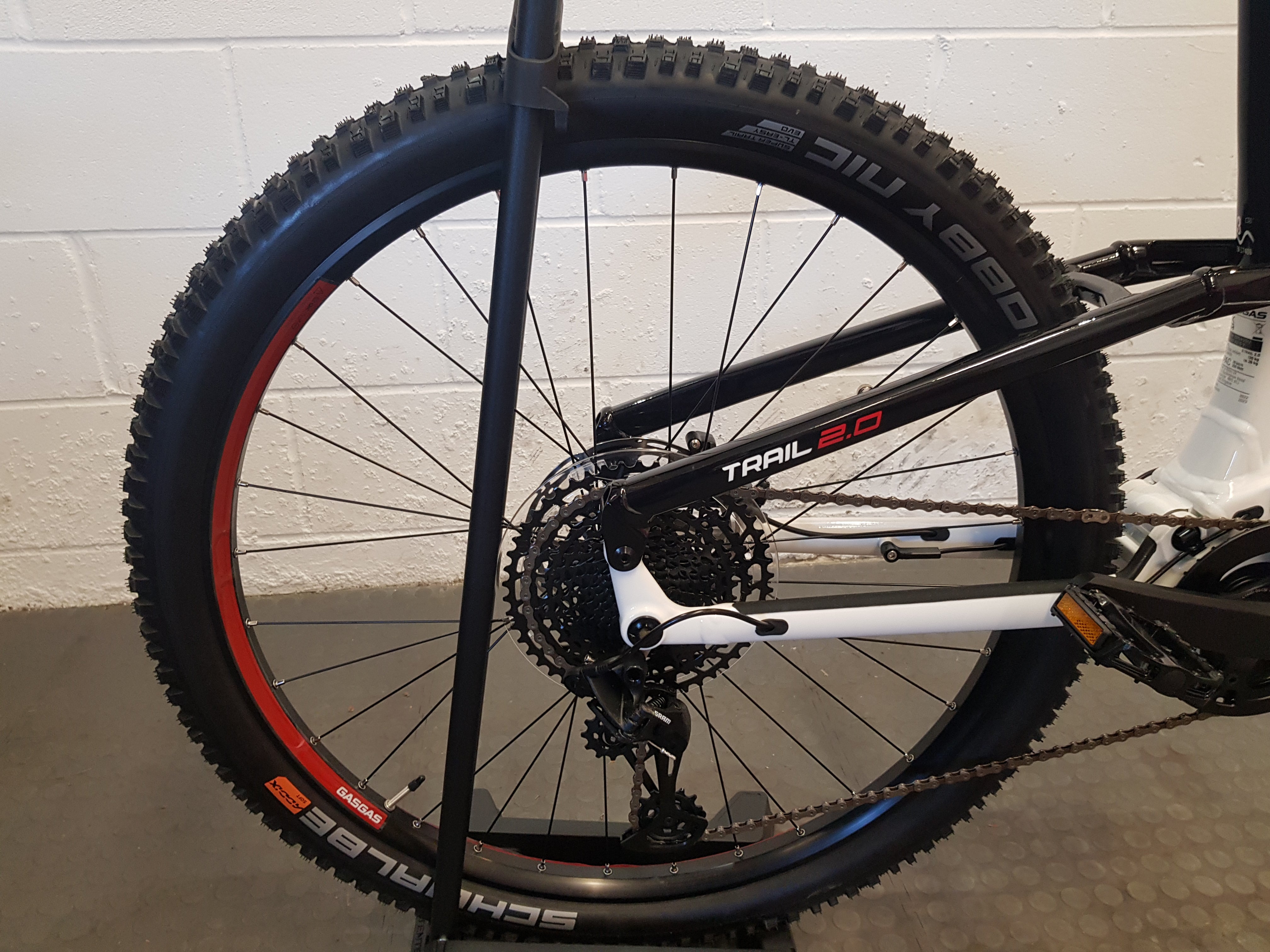 GasGas G Trail 2.0 - eMTB with Yamaha Motor, RockShox Suspension, SRAM Components
