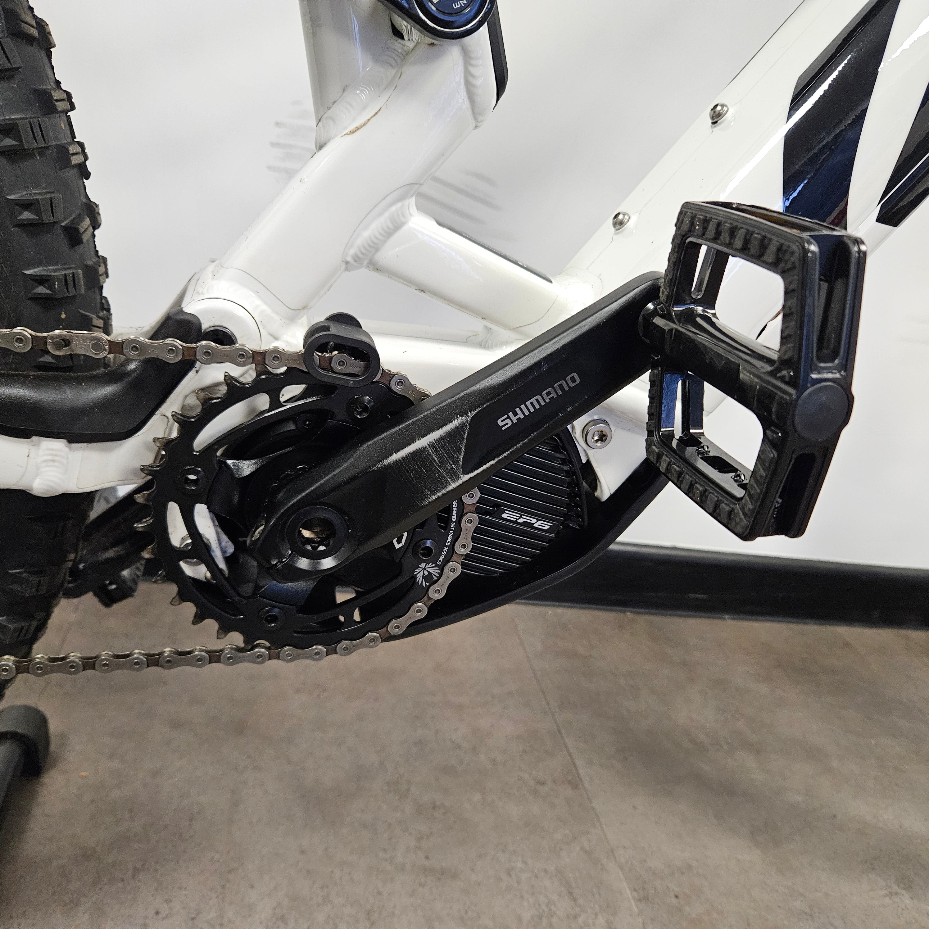 USED - Husqvarna Hard Cross HC2 - Large