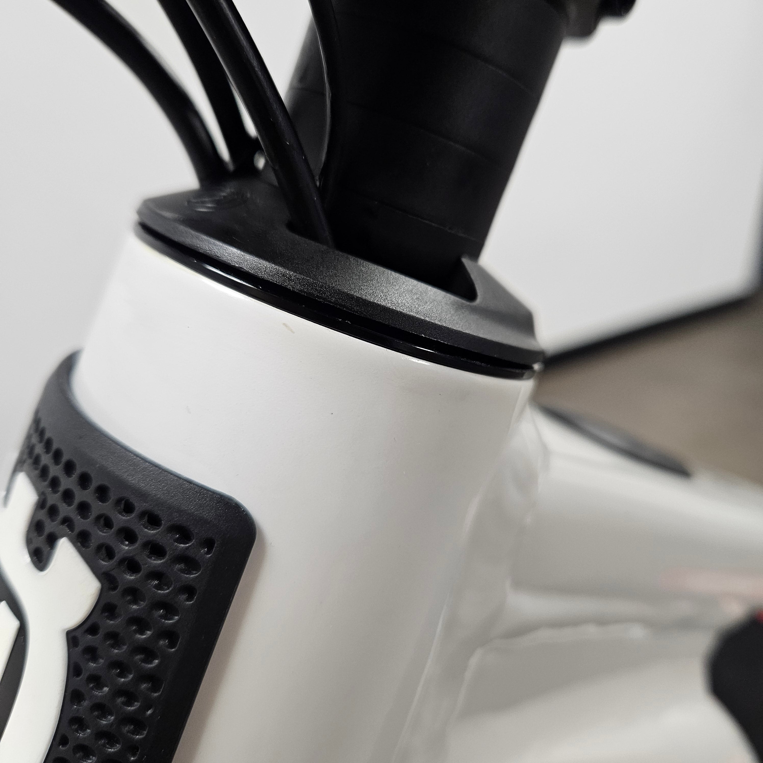 USED - Husqvarna Hard Cross HC3 Large