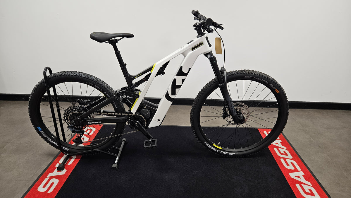 Shop Soiled - Husqvarna Mountain Cross MC4 - Medium