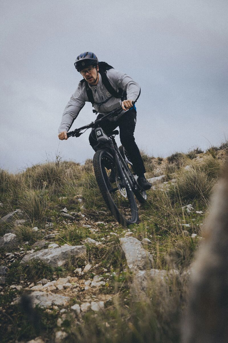 Husqvarna Light Cross LC5