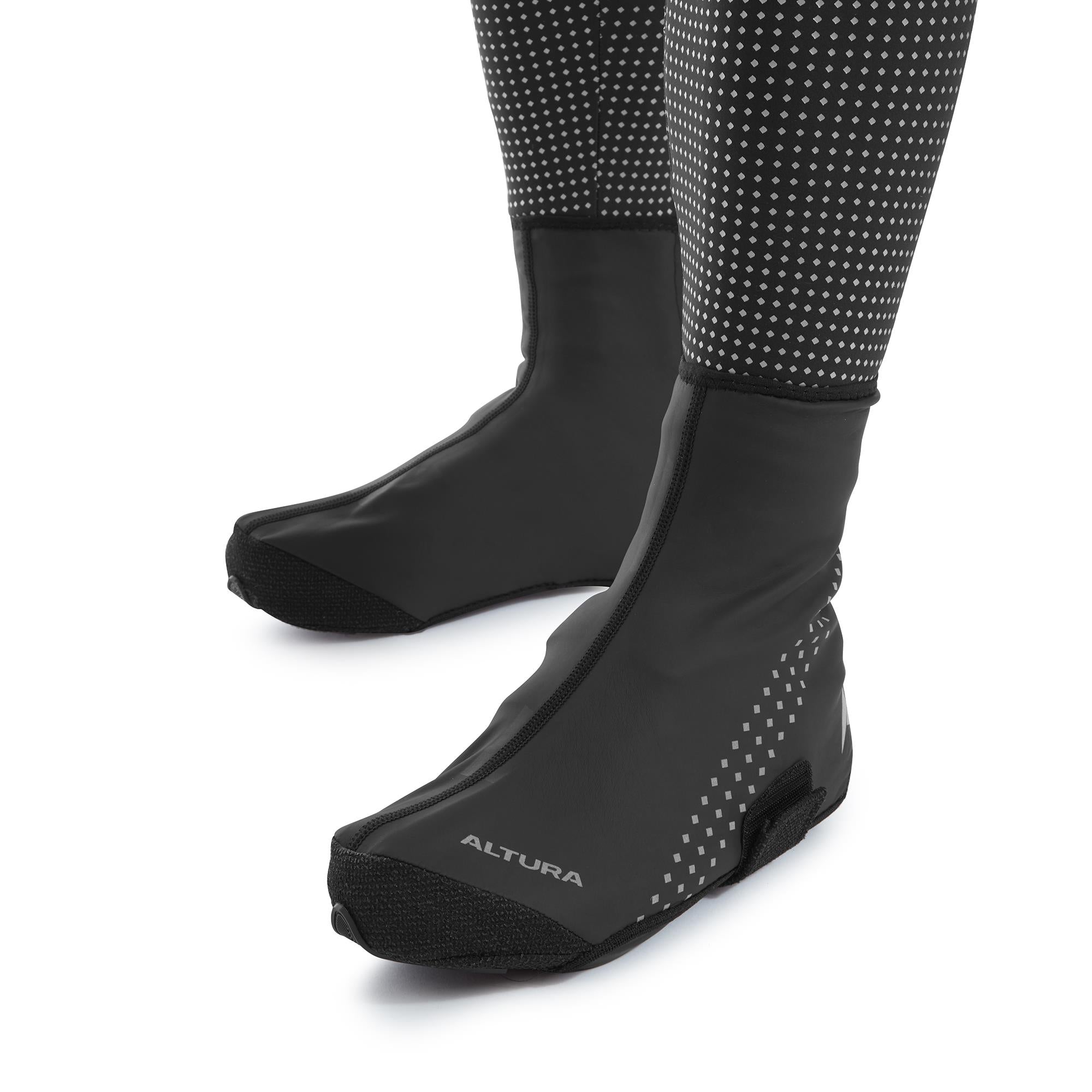 Altura Nightvision Waterproof Overshoe 2025 2025 | Power2Cycle BLACK