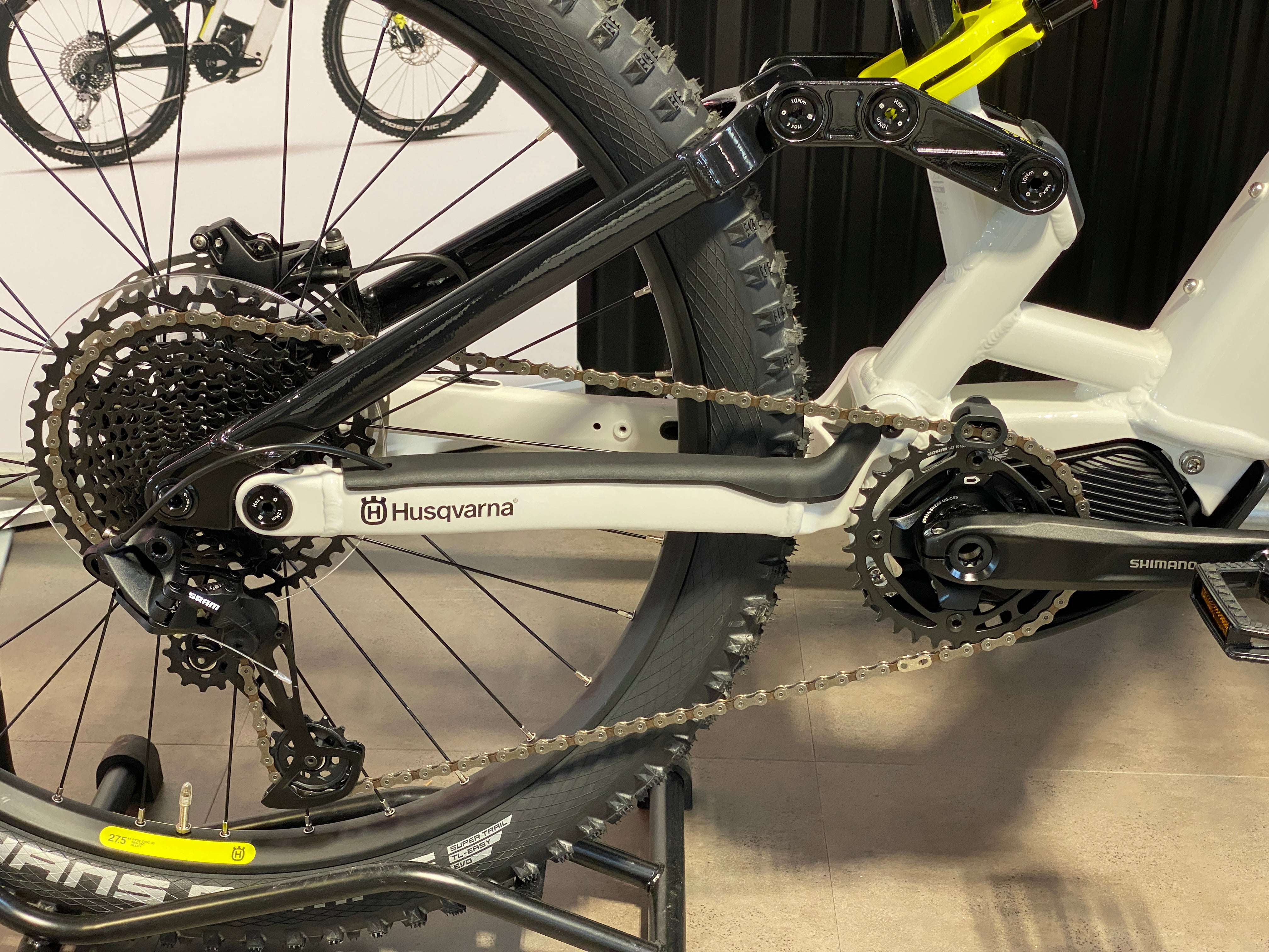 Husqvarna Hard Cross HC2