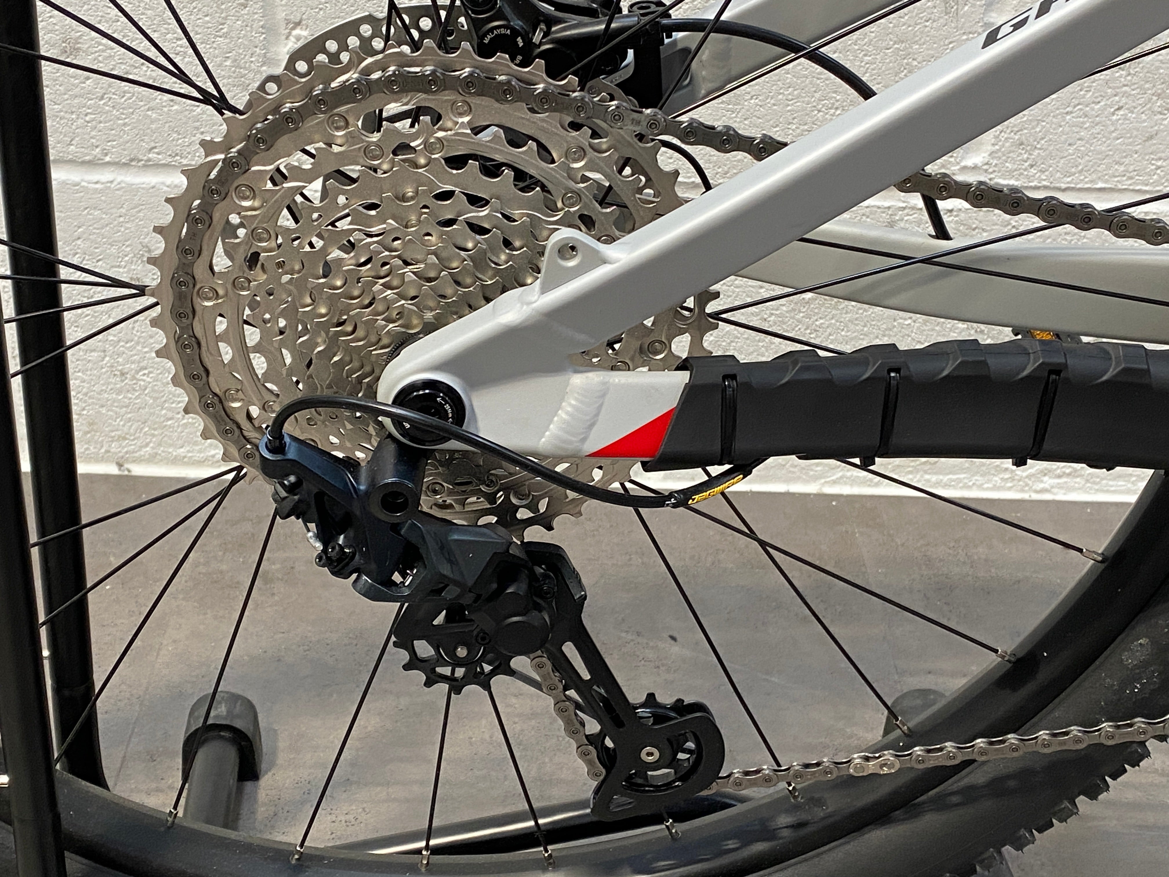 GHOST E-TERU B ADVANCED