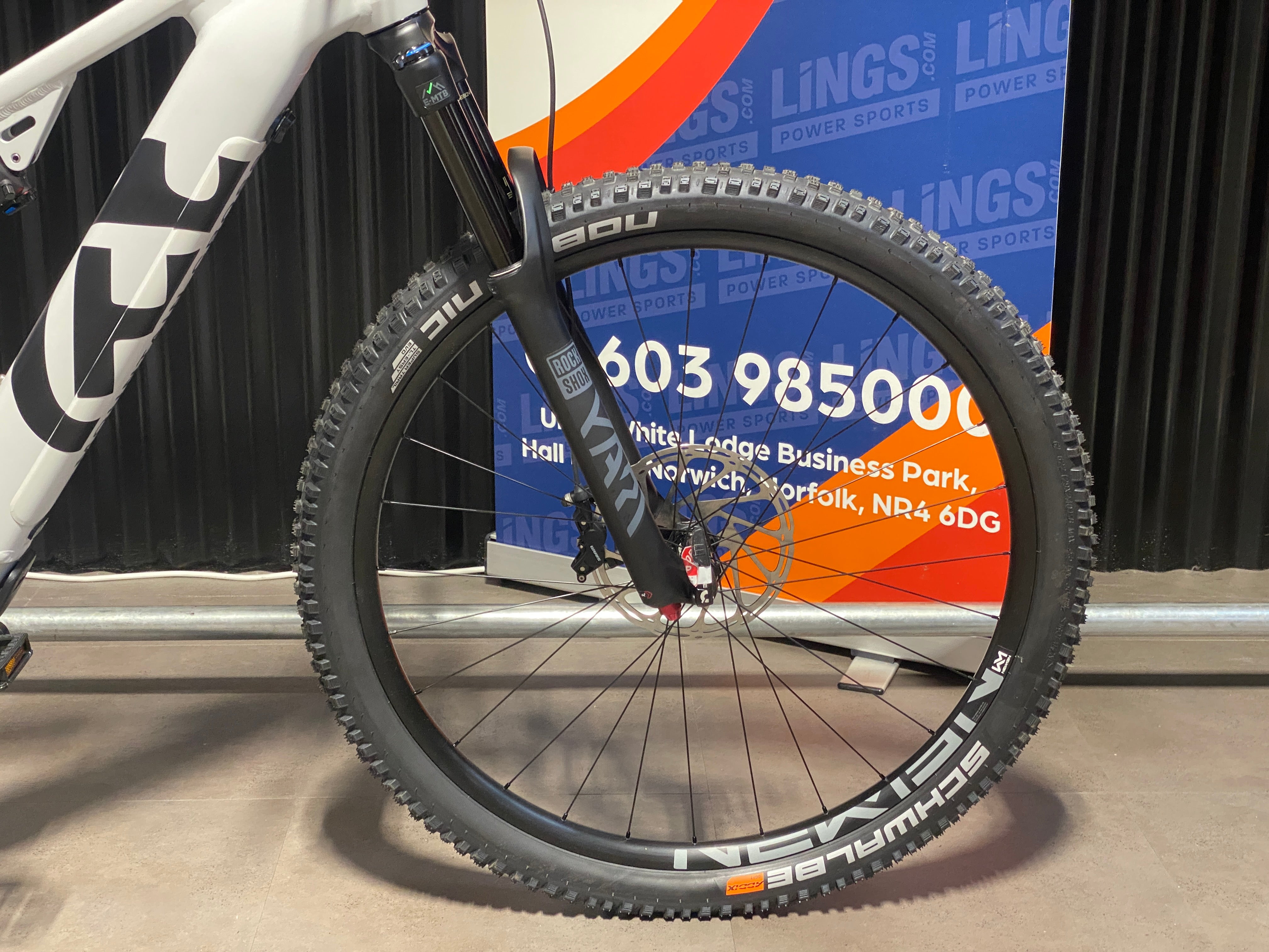 Husqvarna Mountain Cross MC3