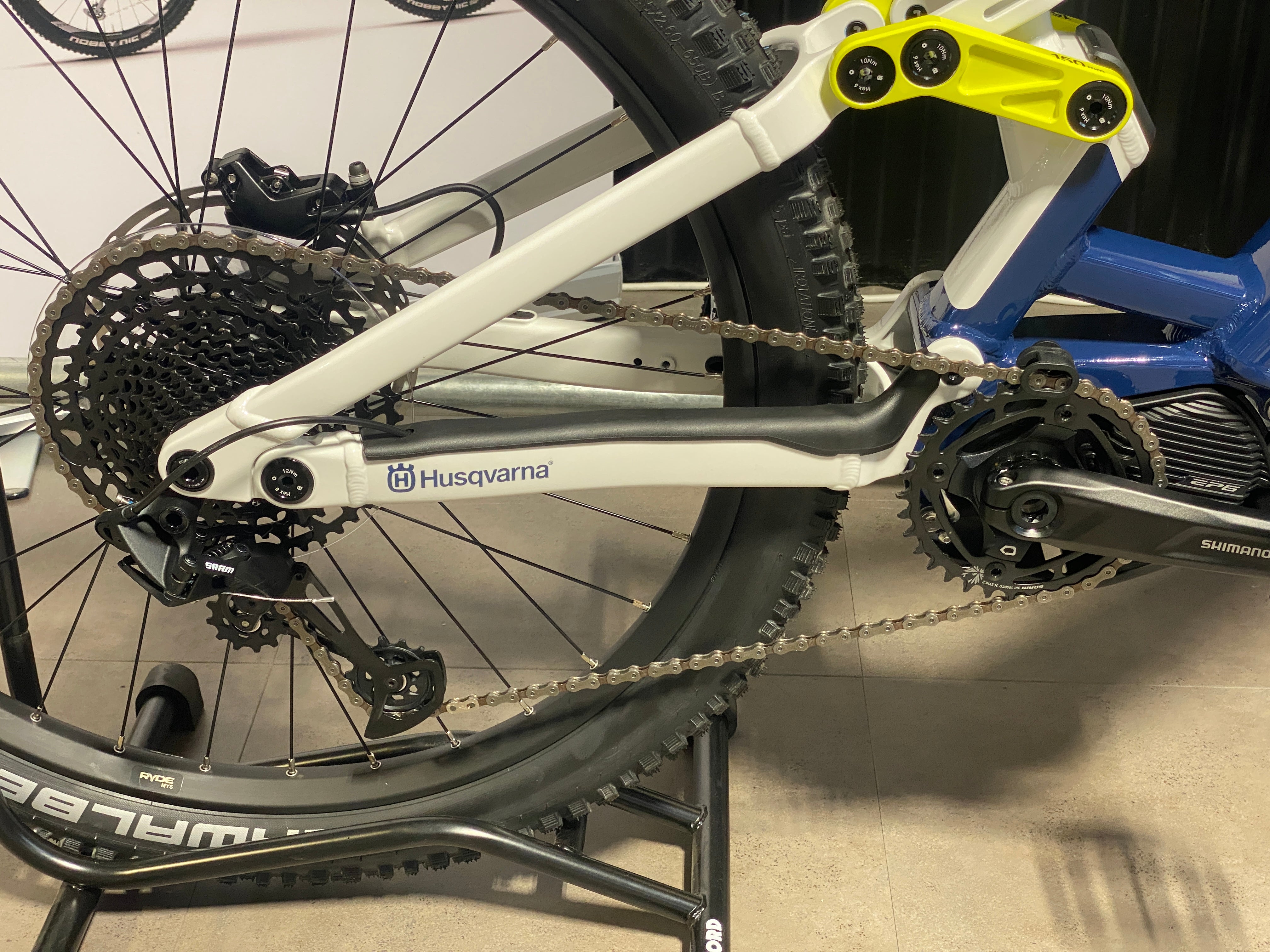 Husqvarna Mountain Cross MC2