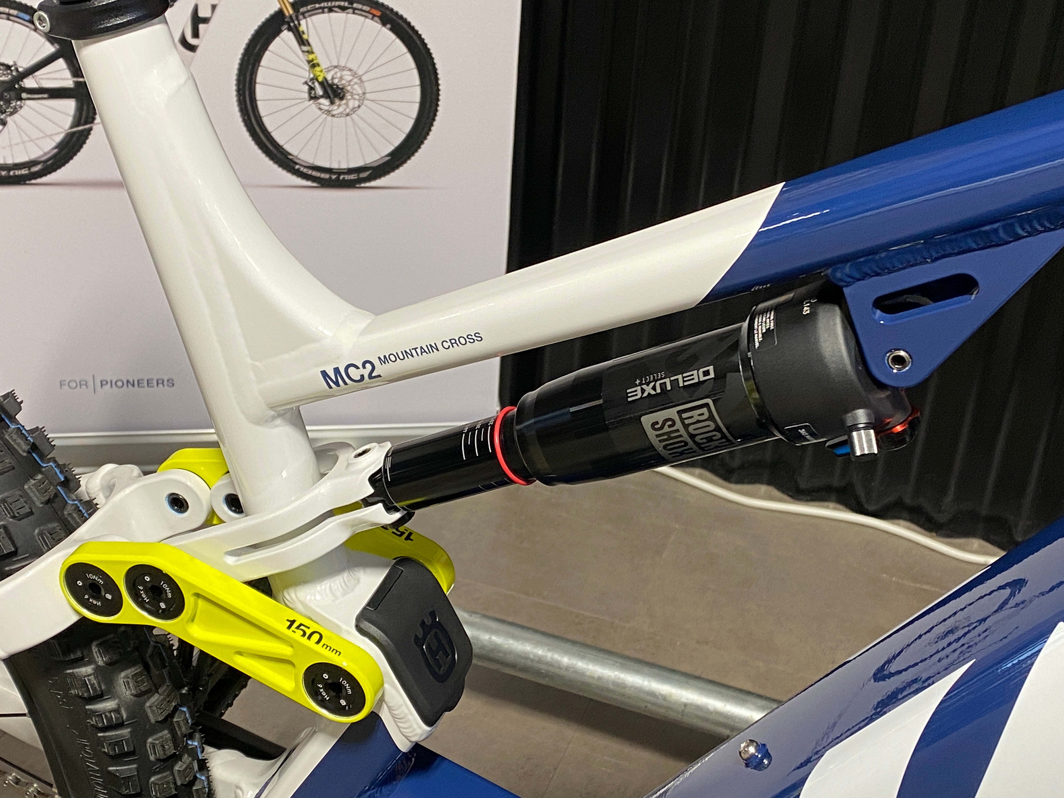 Husqvarna Mountain Cross MC2