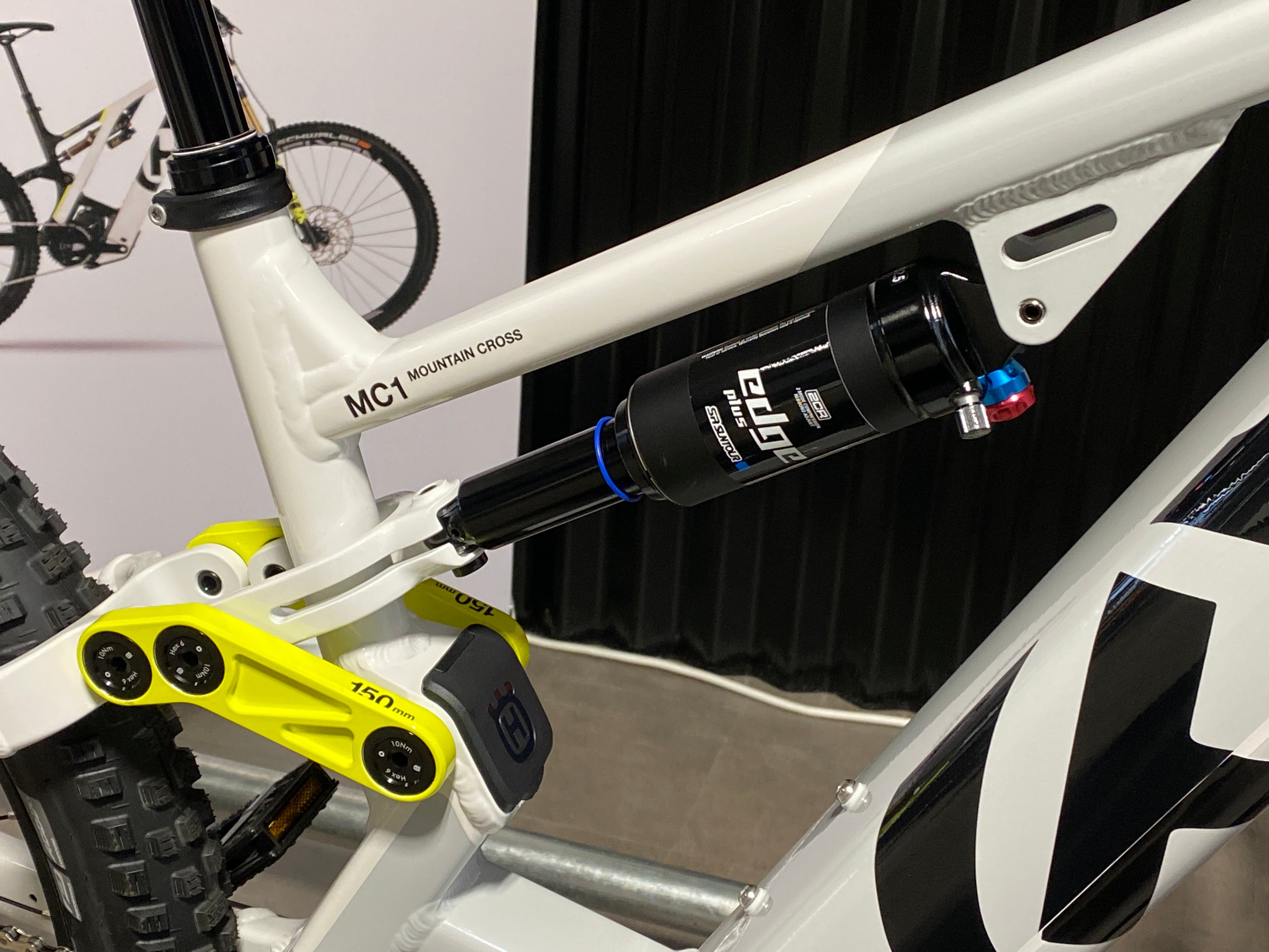 Husqvarna Mountain Cross MC1