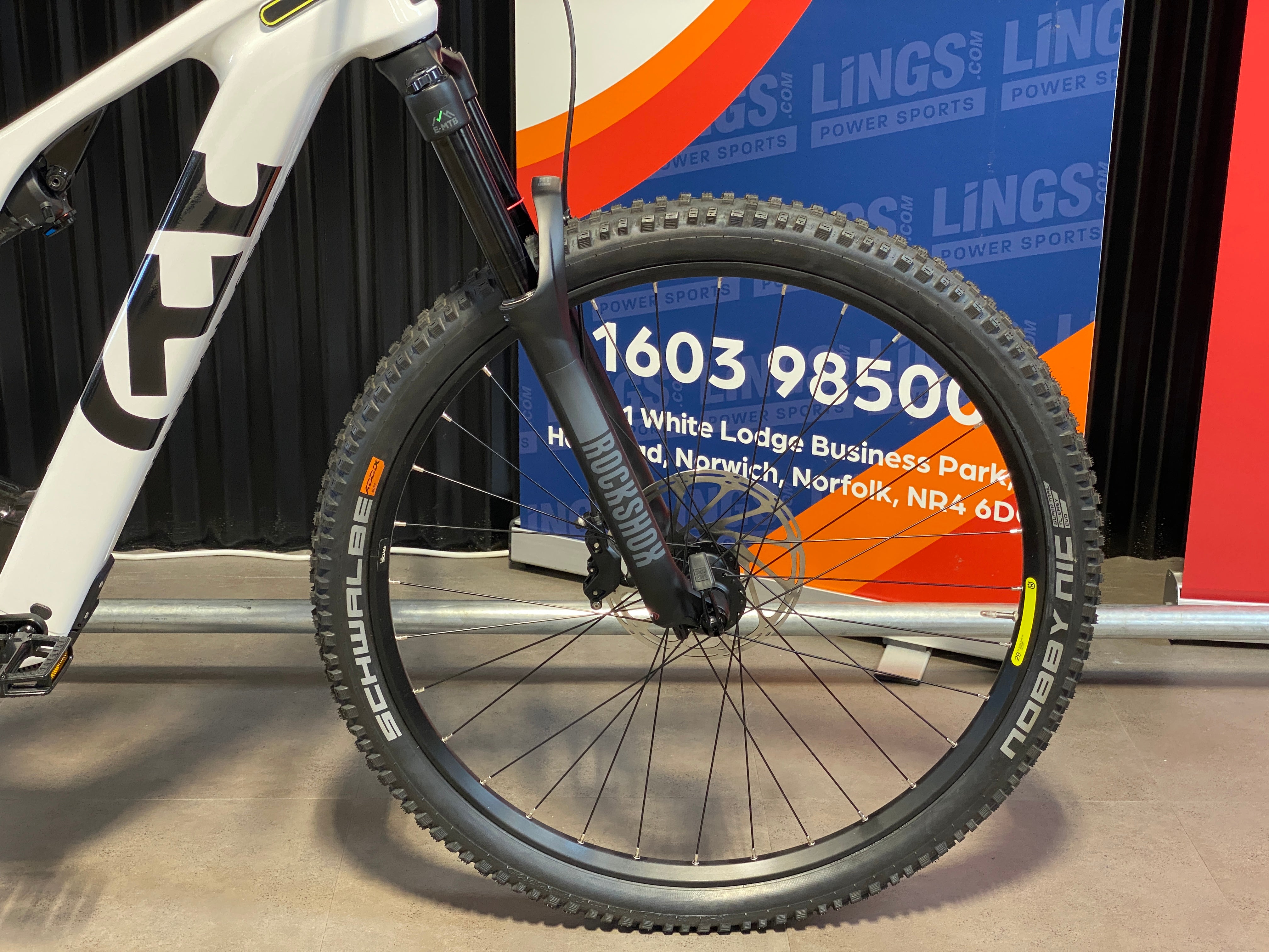 Husqvarna Mountain Cross MC4