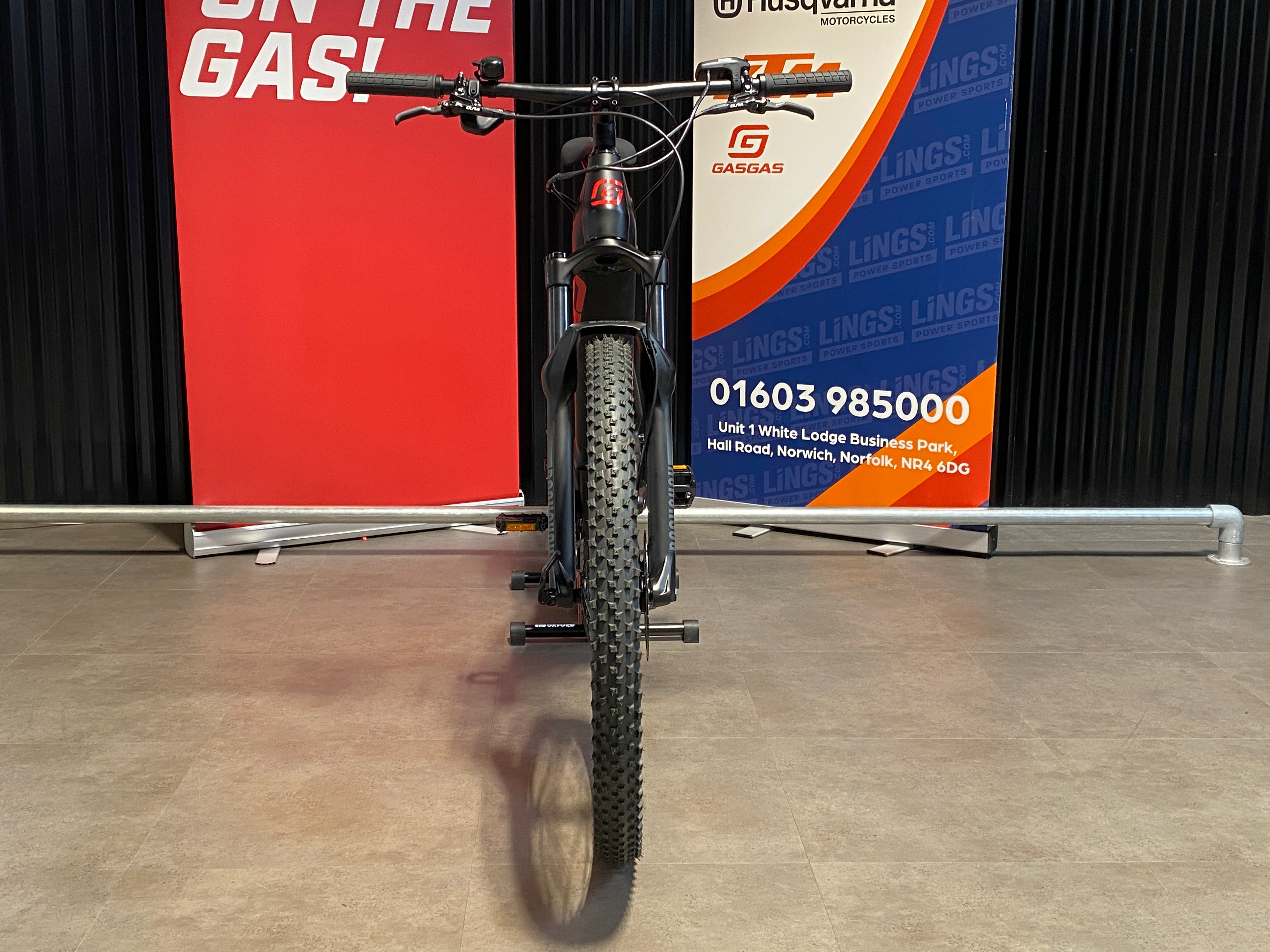 GasGas TRA 4 - eMTB with Yamaha Motor and RockShox Forks