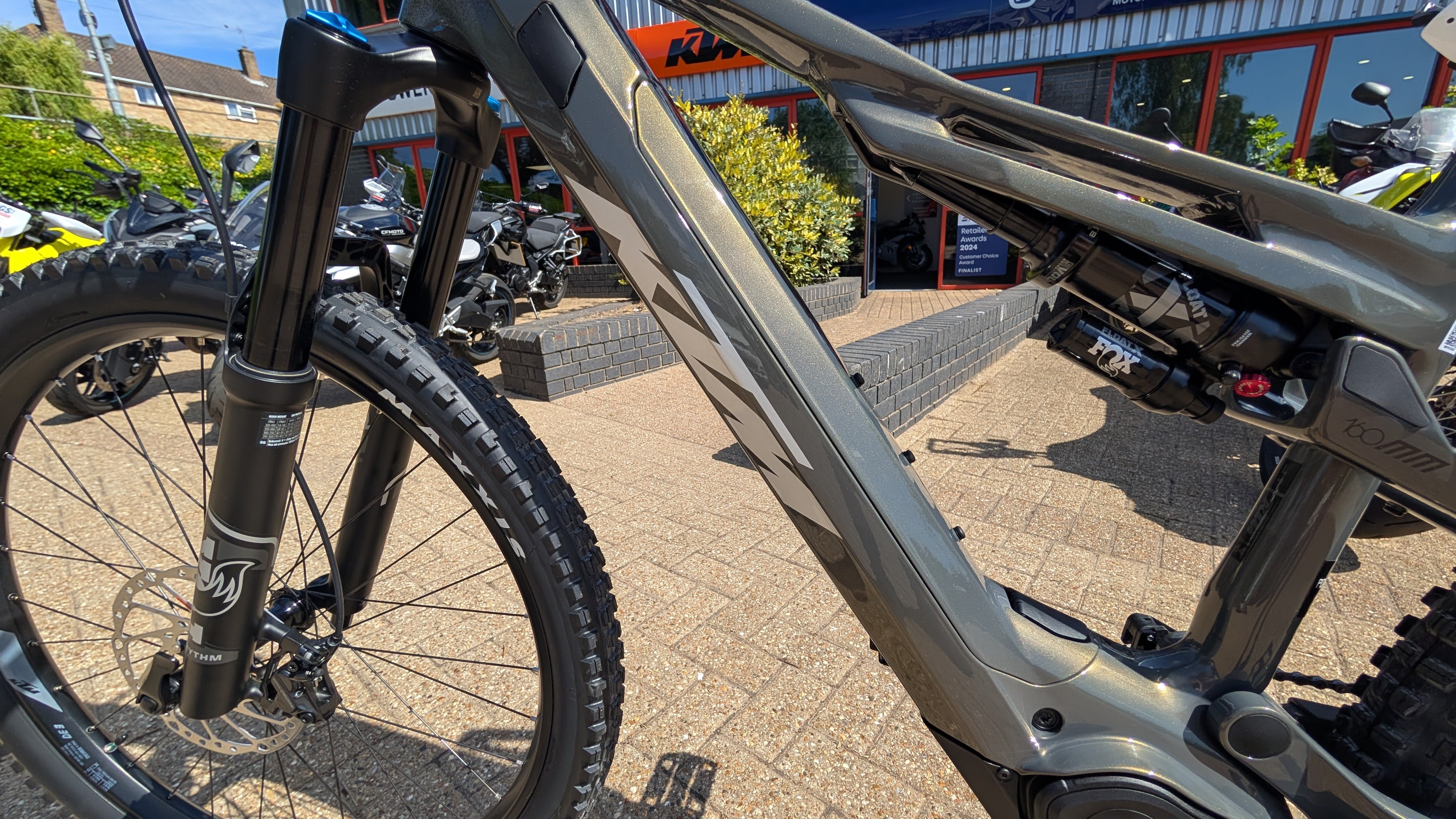 KTM MACINA KAPOHO 8971 DI2