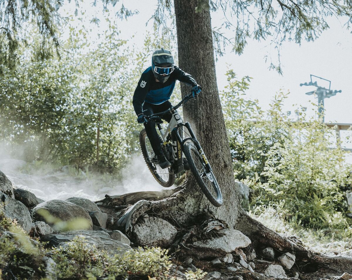 Husqvarna Hard Cross HC4