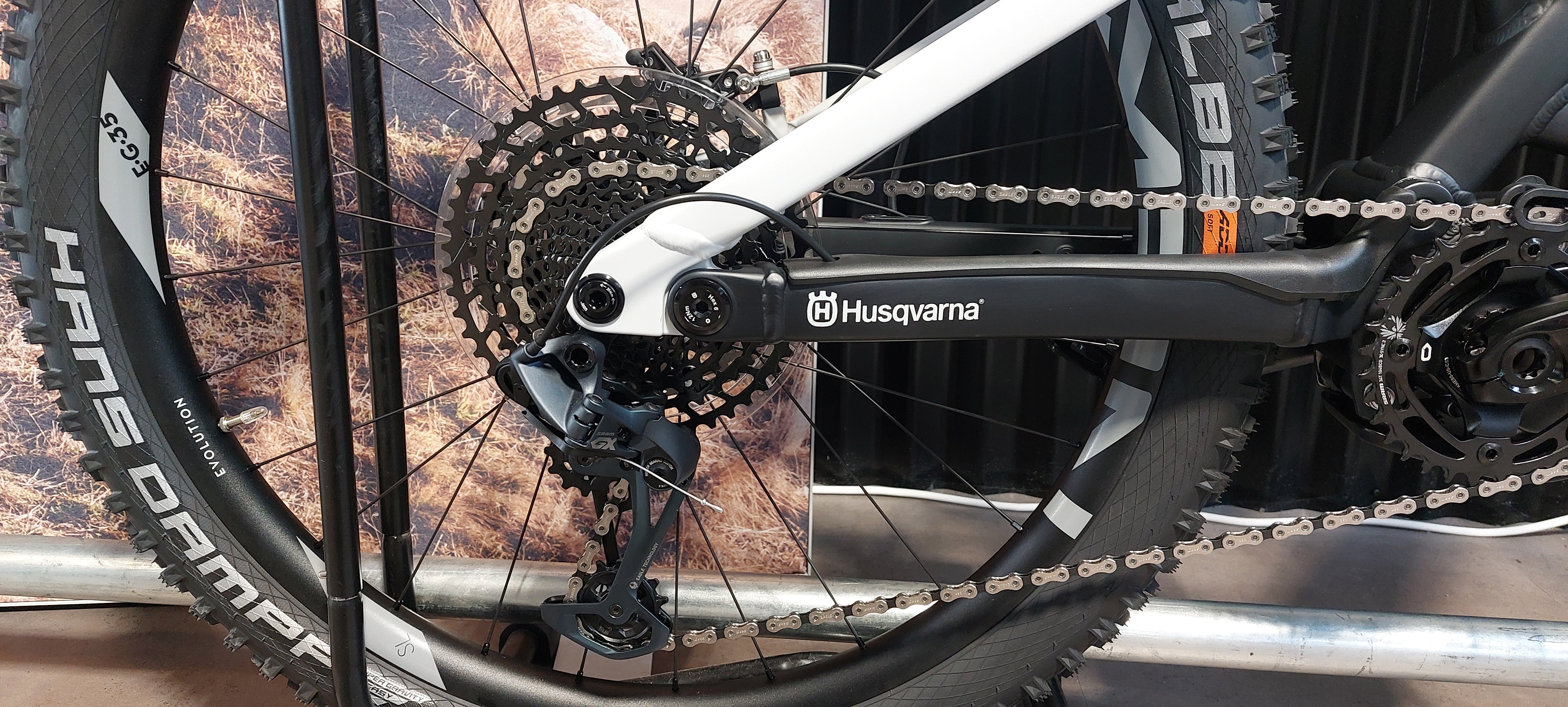 Husqvarna Hard Cross HC4