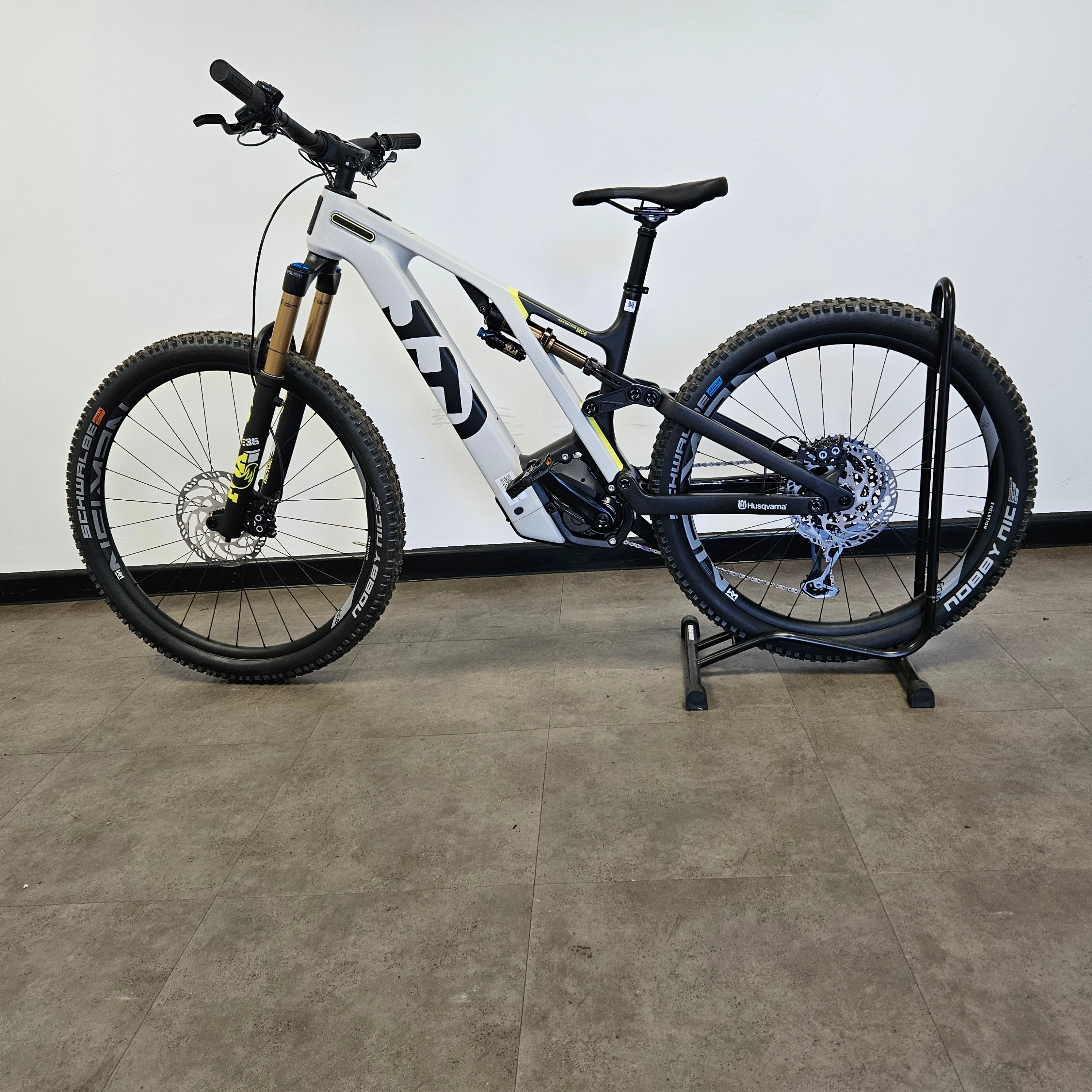 USED - Husqvarna Mountain Cross MC6 - Medium