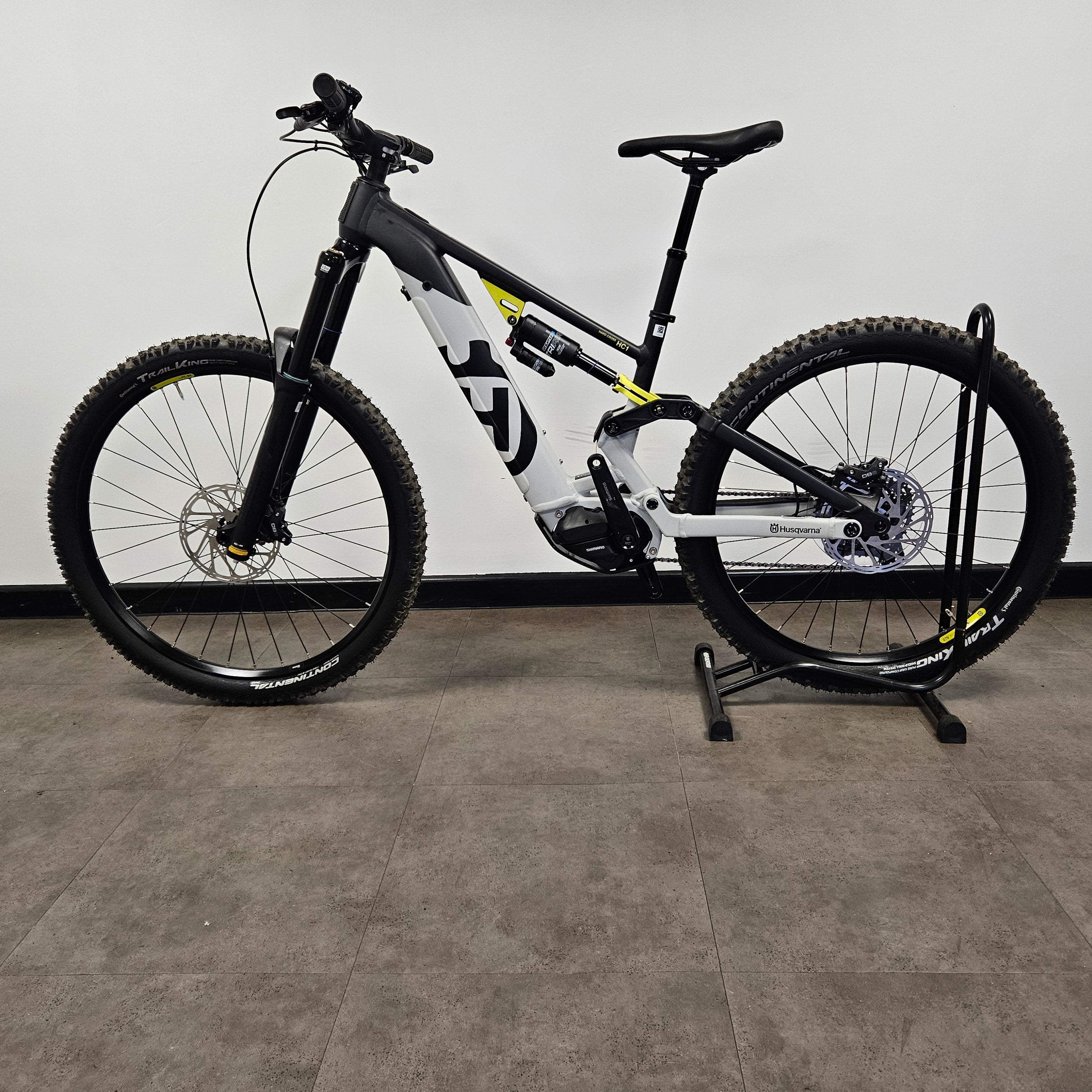 USED - Husqvarna Hard Cross HC1 - SMALL