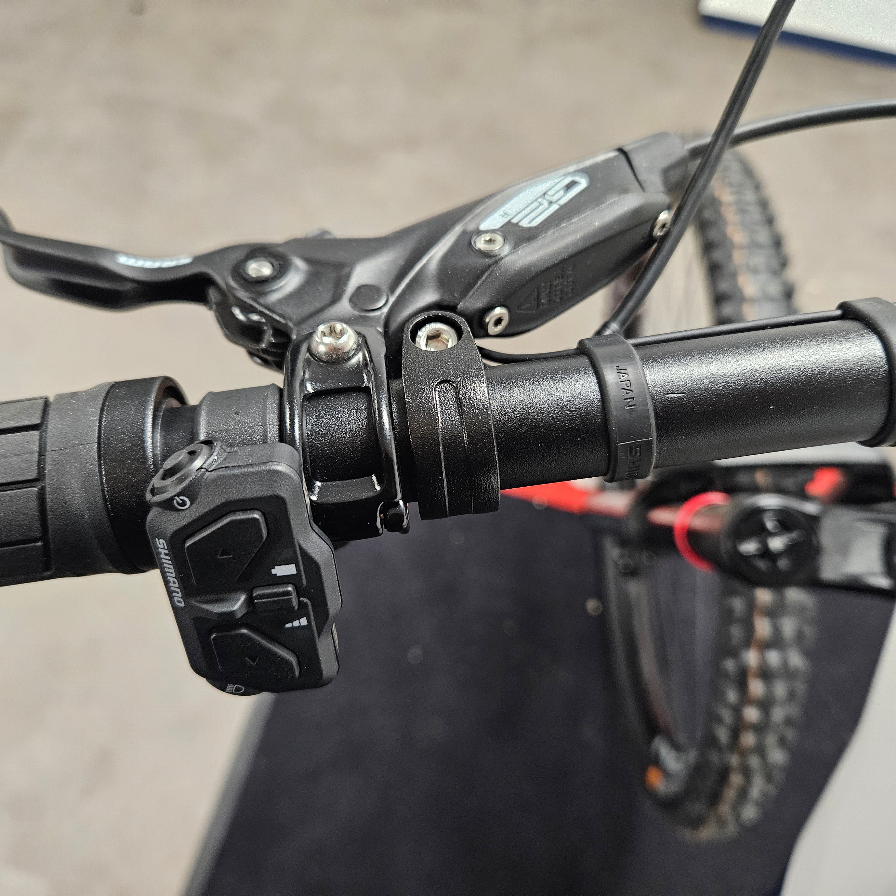 USED - Husqvarna Hard Cross HC3 Large