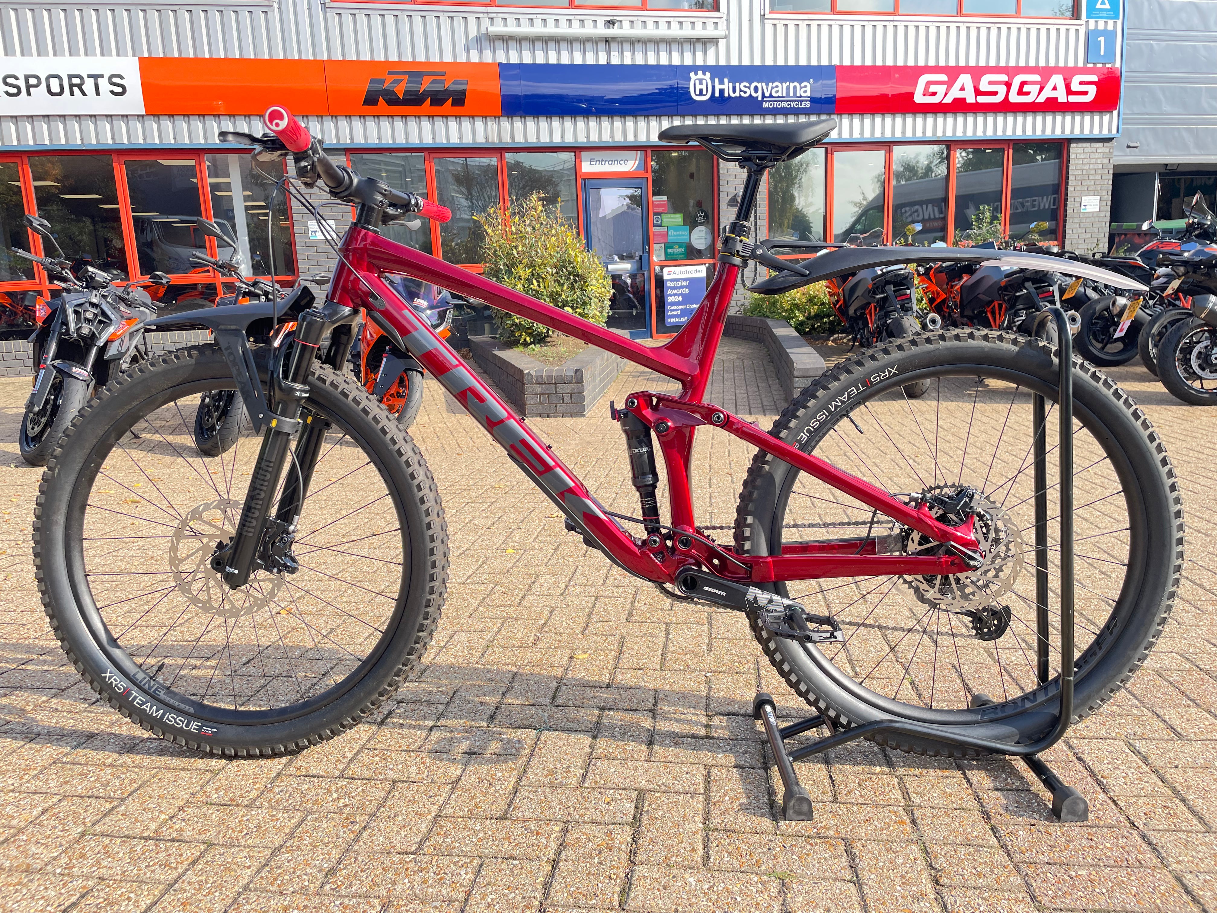 USED - Trek Remedy 7 XL