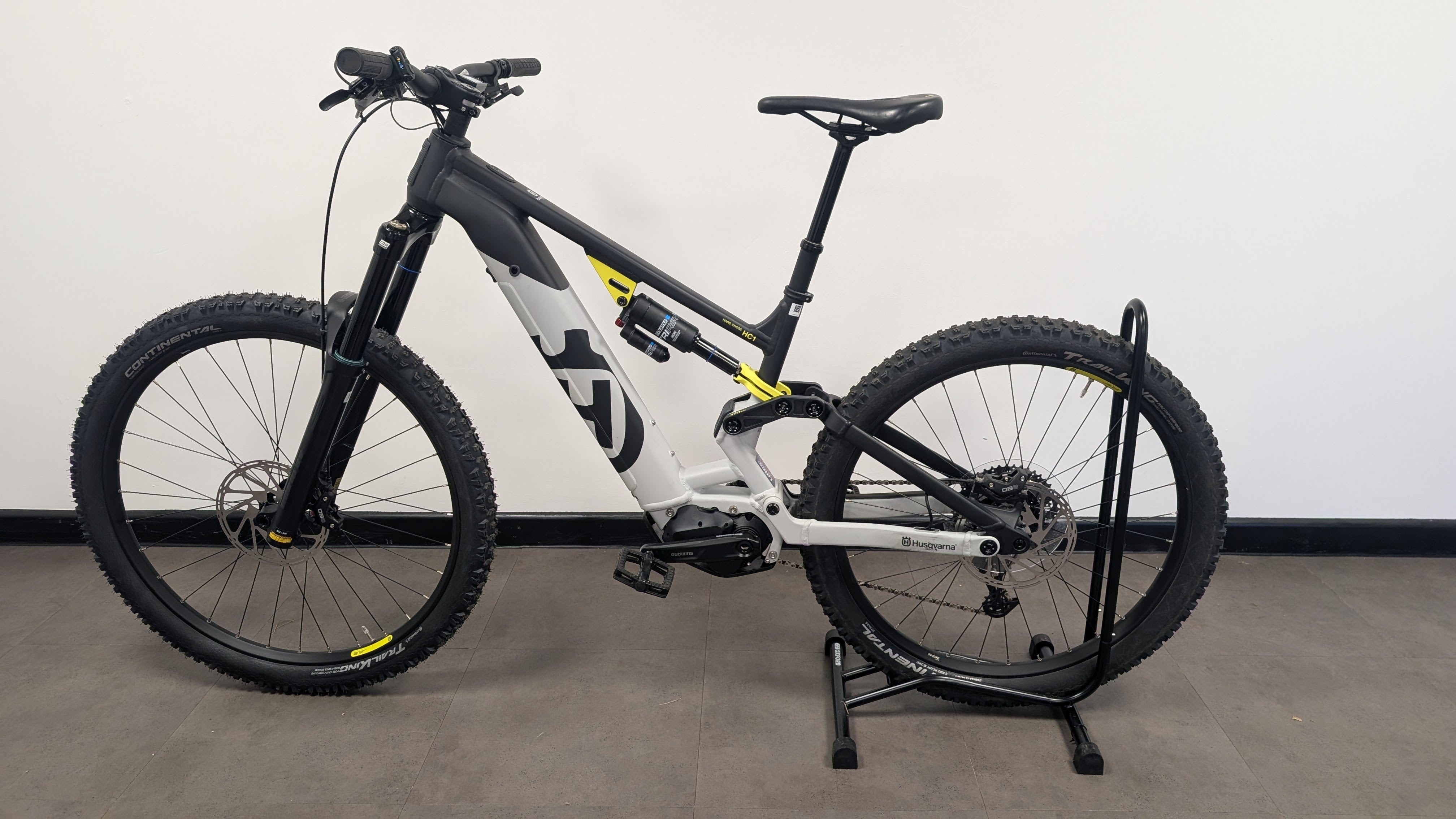 USED - Husqvarna Hard Cross HC1 - Medium