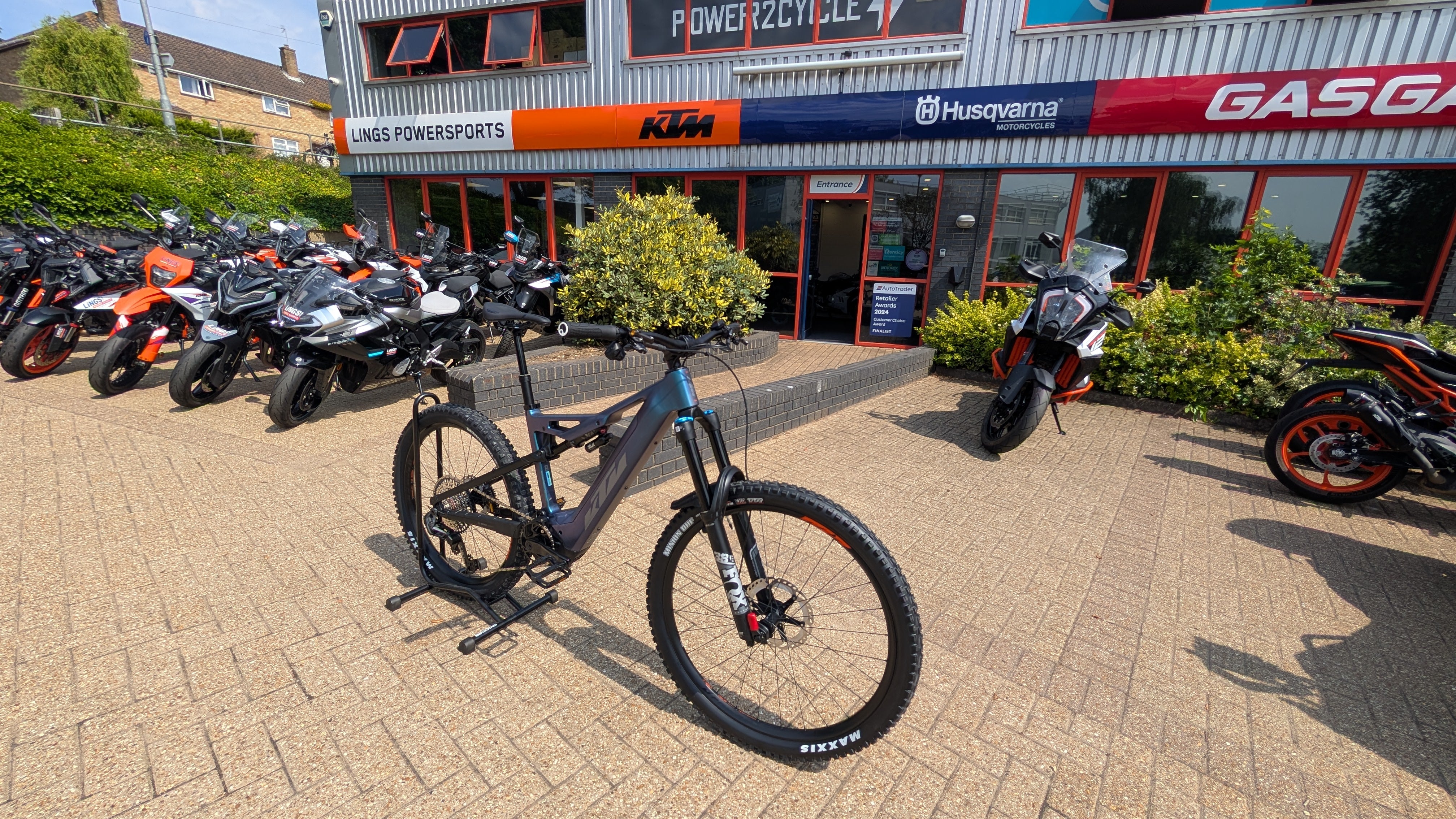 KTM MACINA PROWLER MASTER