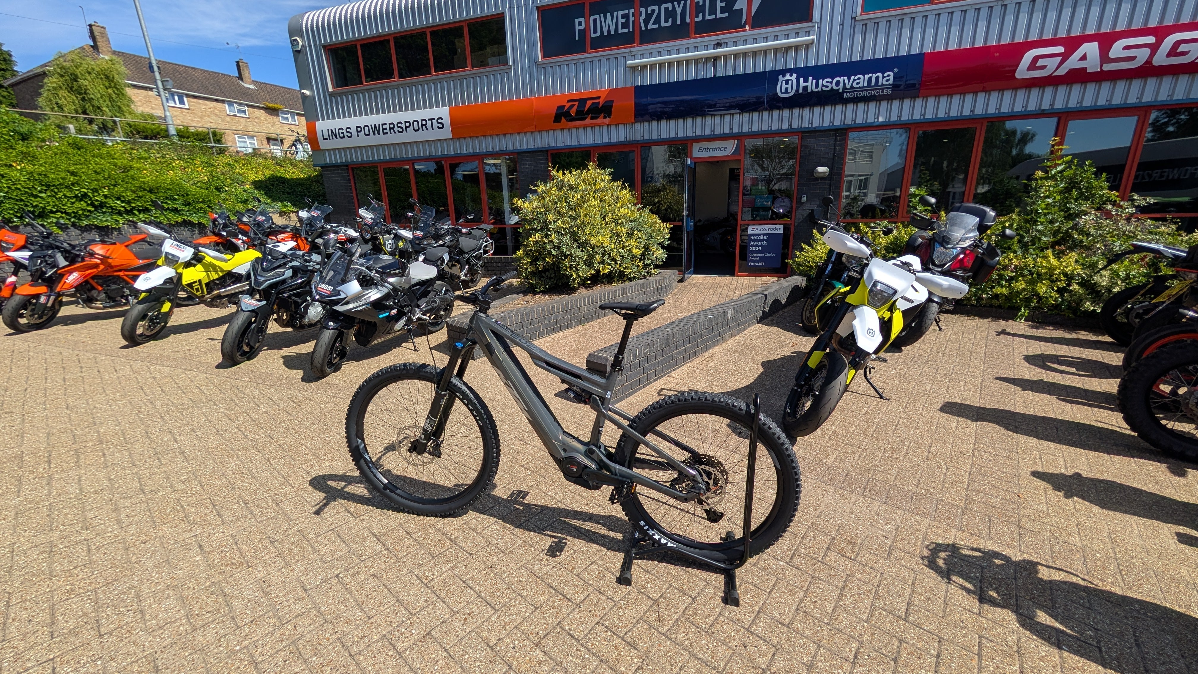 KTM MACINA KAPOHO 8971 DI2