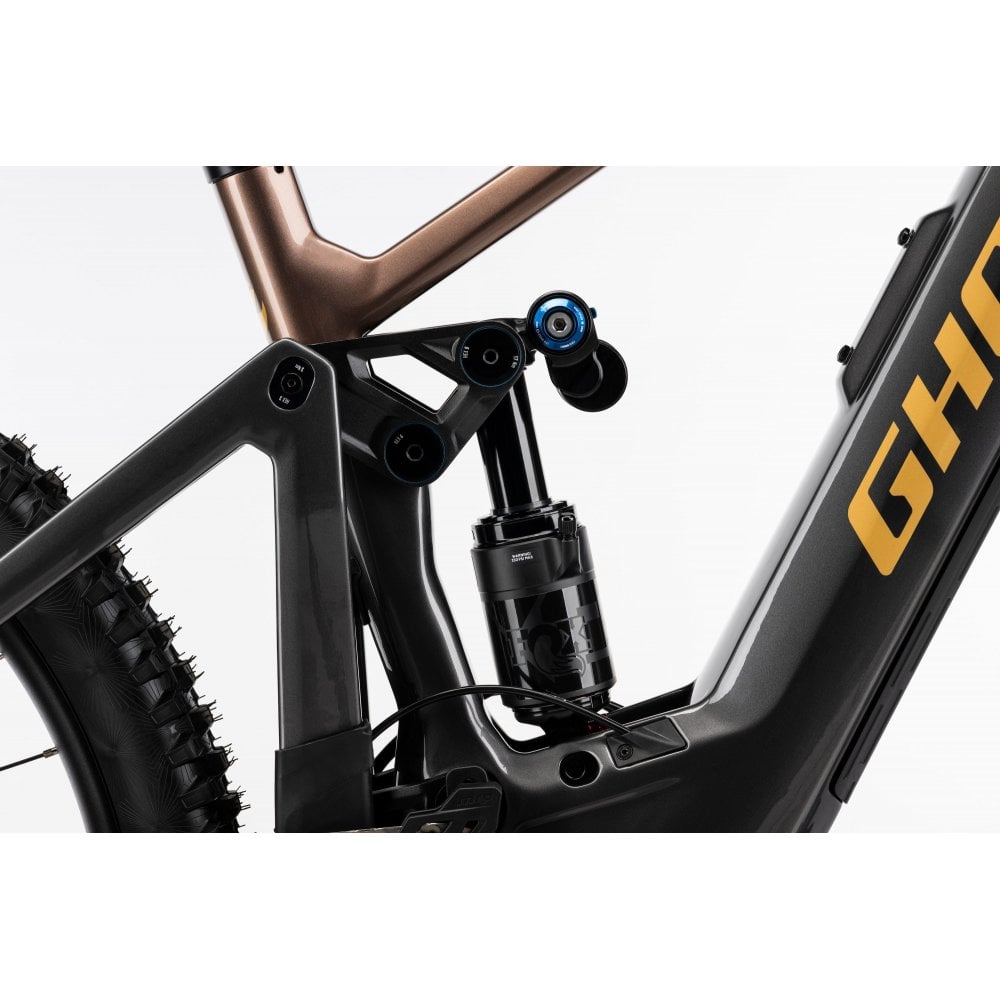 GHOST E-RIOT CF PRO 2026